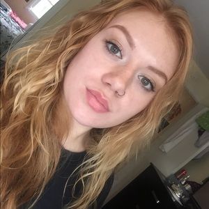 Meet your Posher, Erika